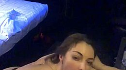 Anastasia Oceans - namiętny blowjob i scena samozadowolenia z gorącą żoną wytryskującą na jej cycki