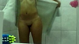 친구들과 목욕하다가 뜨거워져