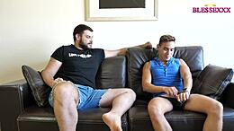 直男继兄被Magic Javi和Oliver Hunt的同性恋性爱技巧。