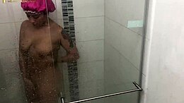 Cieszenie się gorącym kosmicznym porno z seksowną kolumbijską laską