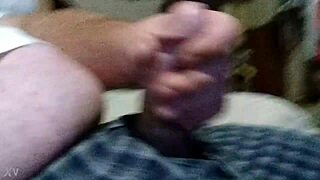 Накидывает гея на оральный секс видео