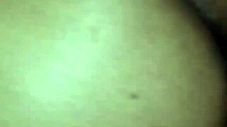 Amateur black beauty gets creampied in hot scene