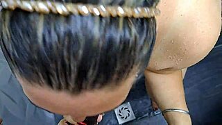 The hottest blowjobs from stepmoms