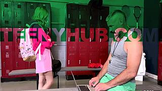 yo, locker room got wild with coco under official’s strict hands 😏