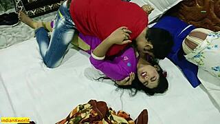 कोलकाता बंगाली बीवी का अचानक सेक्सी मुलाकात अज्ञात लड़के से