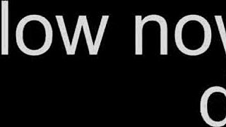 Хей, искаш ли да видиш тази големи цици студентка да я взема дълбоко в анал за мръсен крем пай?