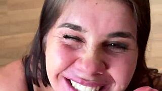 Вау, эта красотка на высоких каблуках берет жесткий анал как профи 😍