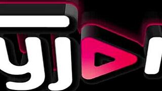 ¡Pequeña Puta Lady Bug Follada Duro en la Mesa de Billar! ¡Wow!