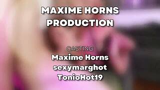 Trio bisexuel excité devient sauvage