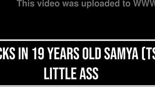 Ehi, Samya Small gestisce due cazzi nel culo stretto!