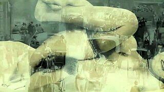 Vintage tris lesbica bisessuale in calore retro