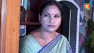 Saree Aunty Flashing and Seducing the TV Repair Boy