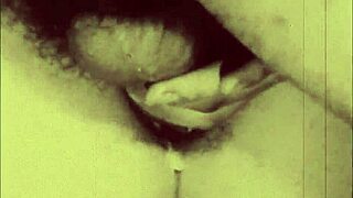 Jag hittade gamla klipp av stymor, så hårig och het, vet du?