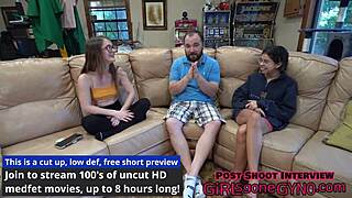 부끄러운 틴 미라 먼로가 병원에서 무료 부인과 검사 참아. 닥터 탬파가 아시안 보지 벌리며 오르가즘 유발!