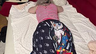 Prevario maćehu u anal sa lukavim rukovanjem