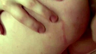 ลูกเลี้ยงงอเอวรับน้ำเงี่ยนมหาศาลจากพ่อตา