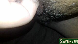 嘿，见过这么饥渴拉丁美女和大阴蒂吗？