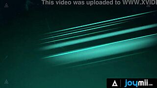 Aleksis Kristal prima ogroman kurac duboko u tesnu guzu posle masaže