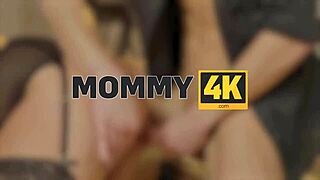 Propunerea ei se transforma in actiune salbatica in dormitor cu fiul vitreg!