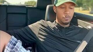 Хей, гледай тази азиатска тийн 18+ навежда се и я чукат здраво