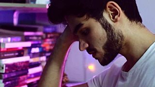 Miért loptad el a könyveit, twink?