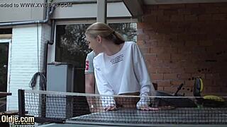 Эй, хочешь посмотреть, как дедушка трахает тугую пизду тинейджерки 18+ с грязным кремпаем?