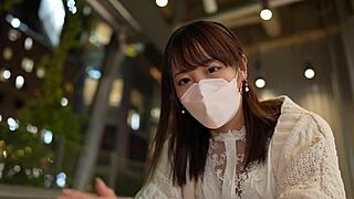 히나타짱, 수줍은 미인, 호텔룸에서 클로즈업 하드코어 박히다. 젖은 주름이 멋진 디테일로 캡처