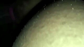 Člověče, nemohl jsem uvěřit, že moje jamajská sousedka prosila, aby cucala můj BBC