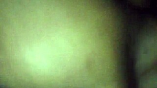 Raaka afrikkalainen nainen joka muistuttaa Halle Berryä elokuvakohtauksessa