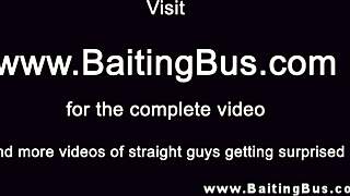 Budak gaybait pancut lepas seks anal gay sengit dalam threesome