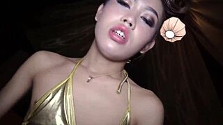 Travesti Many dá punheta intensa e ação pelada