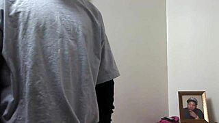 大肥鸡巴遇毛湿逼粗暴快炮