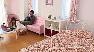 amateur man in live sex broadcast