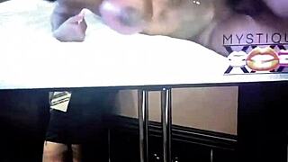 AVN Highlights Featuring Lesbian Webcam Performances with Toys