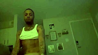 freak hoe with monster cock