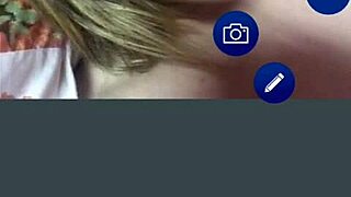 Den sexy colombianske V2 viser frem stor rumpe