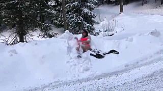 Barbara boldly reigns as the queen of exhibition.