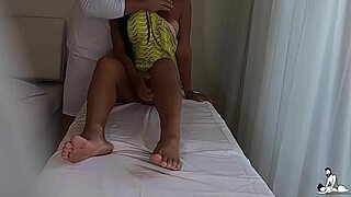 flagrante - wife filmed sucking therapist's cock during tantric massage 💦