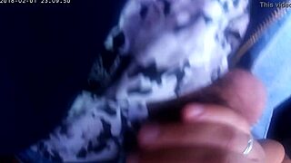 grabandome en primera persona haciendo una mamada