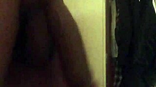 watch me play with my cock pt 2 😉