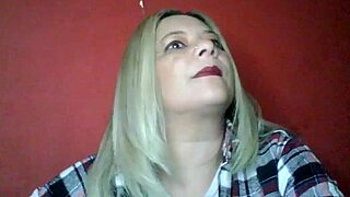 hey, this sexo tragicomico got me laughing and intrigued! 😂