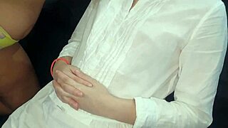 Paty Bumbum Enjoys Christmas With Big Ass