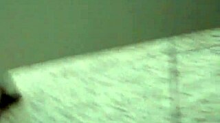 hey guys, wanna see some hot pegação in the shopping mall bathroom?