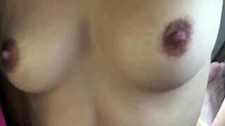 Amateur Latina Fucked In Backseat For Cash