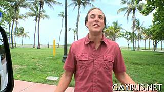 I watch live gay sex, it's so hot