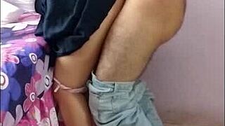 Shy Colombian girl moans loud for cash in homemade clip