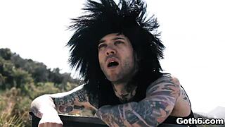 Romi Rain's Coconut Oil Adventure