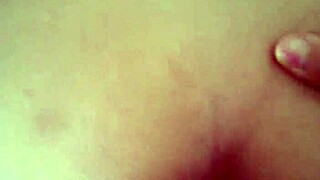 Hey, check out this big ass shaking like crazy!