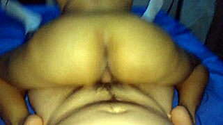 damn, this culona ridin’ me so good, can’t even think str8