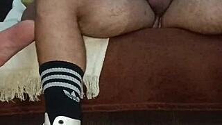 morena gostosa chama pra fazer anal